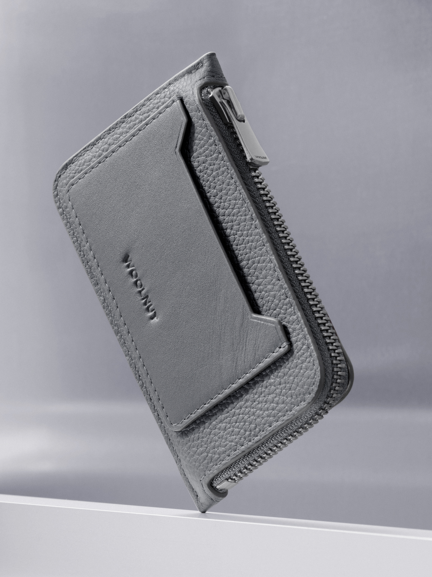 Woolnut Leather Folio Wallet - Grey