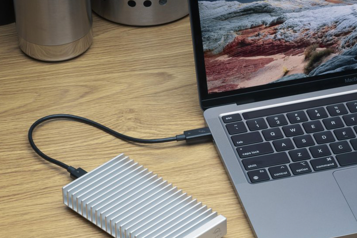 OWC Express 1M2 USB4 (80Gb/s) Bus-Powered Portable Storage Solution - 1TB NVMe SSD